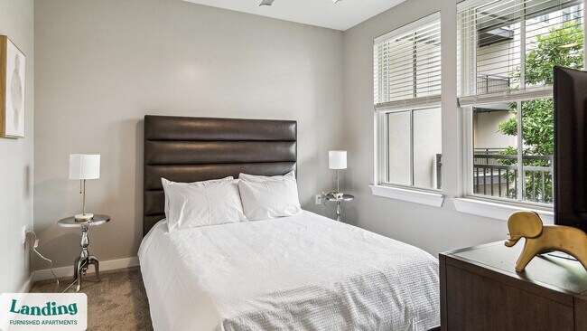 301 Passage Way unit 6090.1413216, Savannah, GA 31401 - photo 6