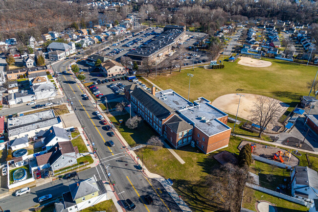 Beatrice Gilmore Elementary School, Rankings & Reviews - Homes.com