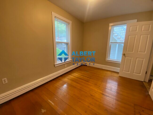 44 Hillside St unit 1, Roxbury Crossing, MA 02120 - photo 4