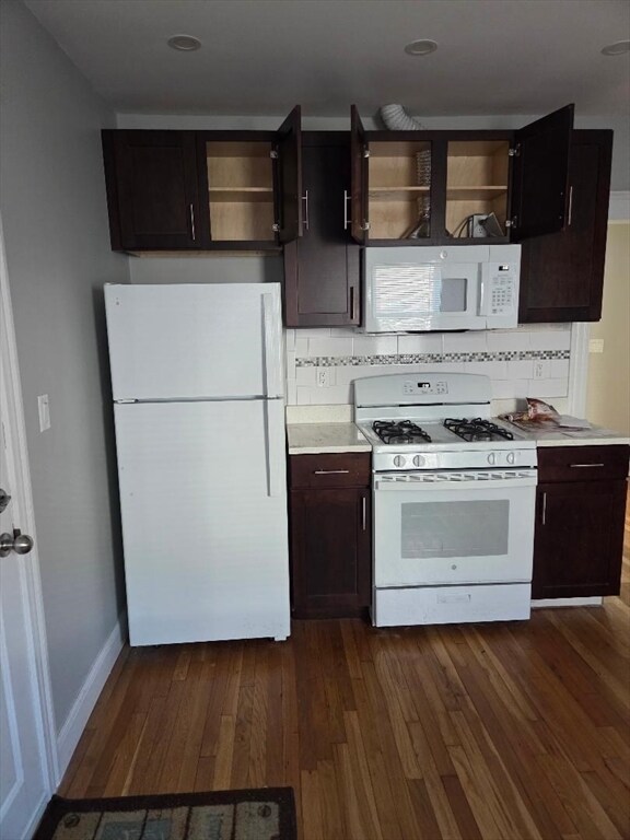 56 Needham St, Dedham, MA 02026 - photo 3