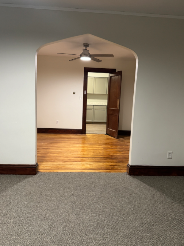 12 Rogers St, New London, CT 06320 - photo 3