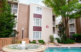 3901 N I-10 Rd, Metairie, LA 70002