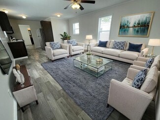 38013 Chilver Ave, Clinton Township, MI 48038