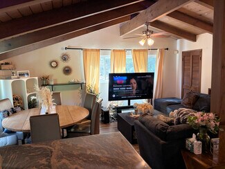 4000 Sepulveda Blvd Unit B, Los Angeles, CA 91403