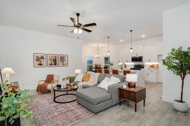 1413 E Riverton Rd, Nixa, MO 65714 - photo 4