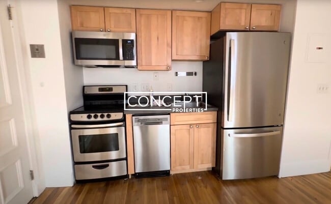 48 Gloucester St unit 22B, Boston, MA 02115 - photo 4