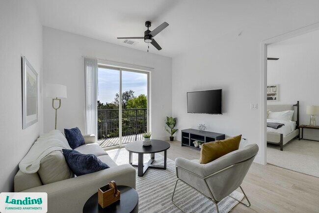 650 E Sycamore St unit 3307.1408273, Denton, TX 76201 - photo 4