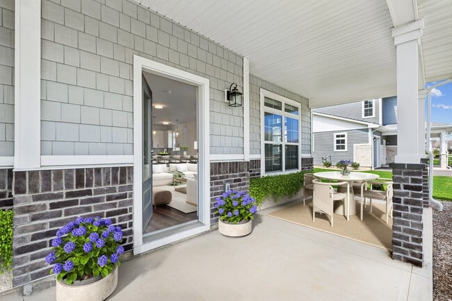 The Arboretum, Farmingville, NY 11738 - photo 6