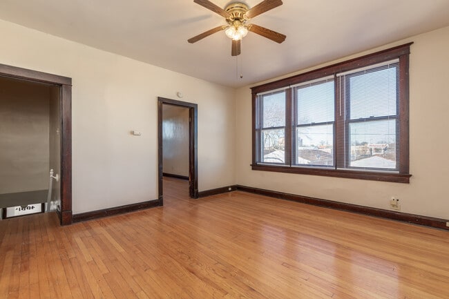 4989 Arsenal St unit 4989A, Saint Louis, MO 63139 - photo 7