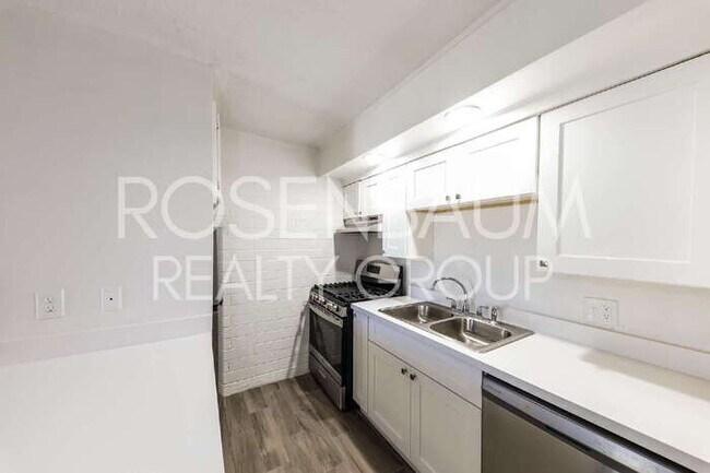 6320 N 16th St unit 202, Phoenix, AZ 85016 - photo 6