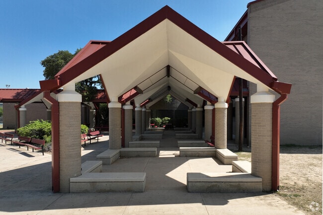 Jordan Middle School has plenty of covered outdoor space for Westover Hills students to enjoy.