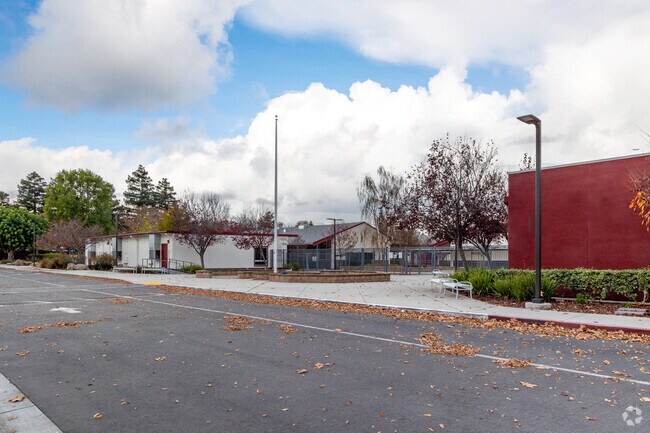 Students drop off area at Columbia Middle School in Snail.