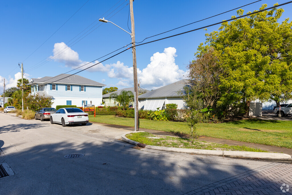 Ocean Montessori