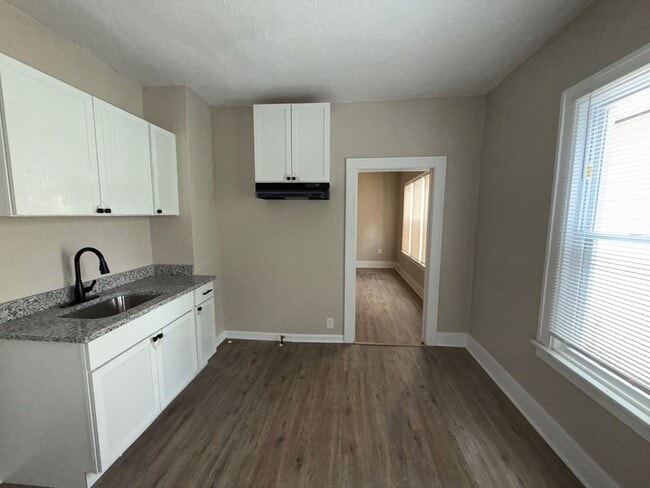 9142 Isham, Detroit, MI 48213 - photo 3