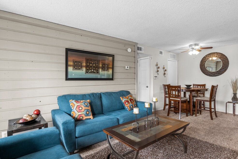 Silver Creek, Tulsa, OK 74146 - photo 1