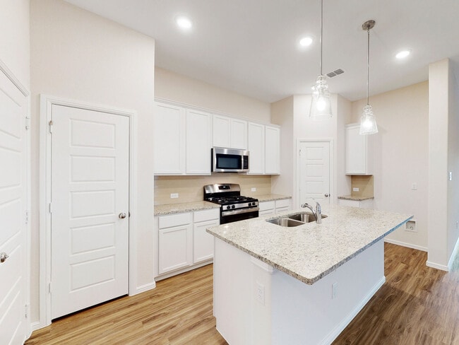 4017 Whisperwood Rd unit 36495199, Denton, TX 76210 - photo 5