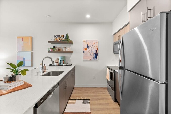 Cru at Willows, Redmond, WA 98052 - photo 4