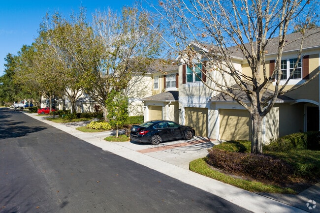 Row of homes in the Vistas at Lake Howell subdivision.