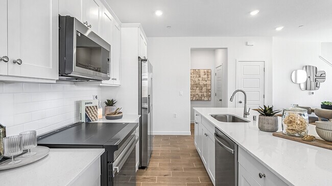 3463 N Olinda Ave, Fresno, CA 93723 - photo 4