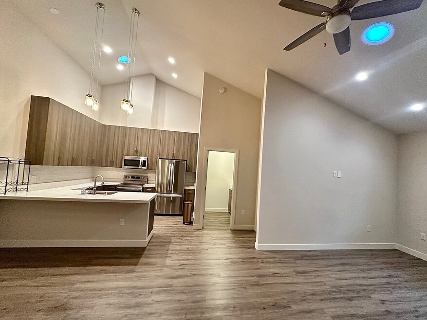 2309 K St unit 201, Sacramento, CA 95816 - photo 1