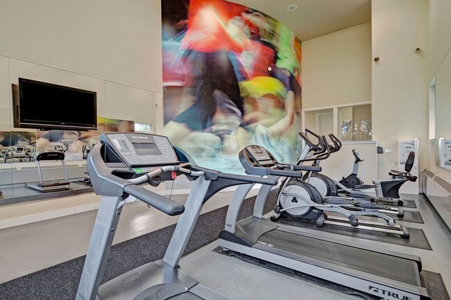 Alpine Apartments - Fitness Center