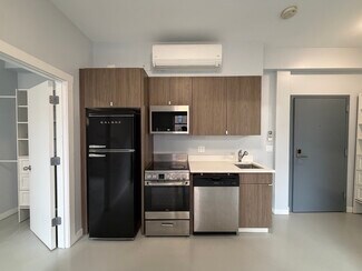 4700 N Racine Ave Unit 316, Chicago, IL 60640