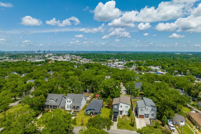 Aerial perspective the Radnor neighborhood showing the proximity to Downtown Nashville.