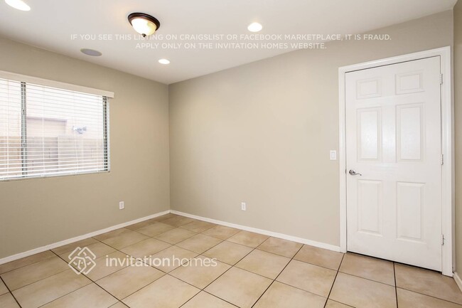 1733 S 156th Ave, Goodyear, AZ 85338 - photo 4