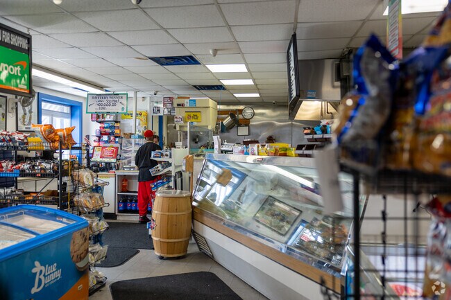 Snag some ice cream or a deli sandwich in Eddystone from Vicki's Cold Cuts.