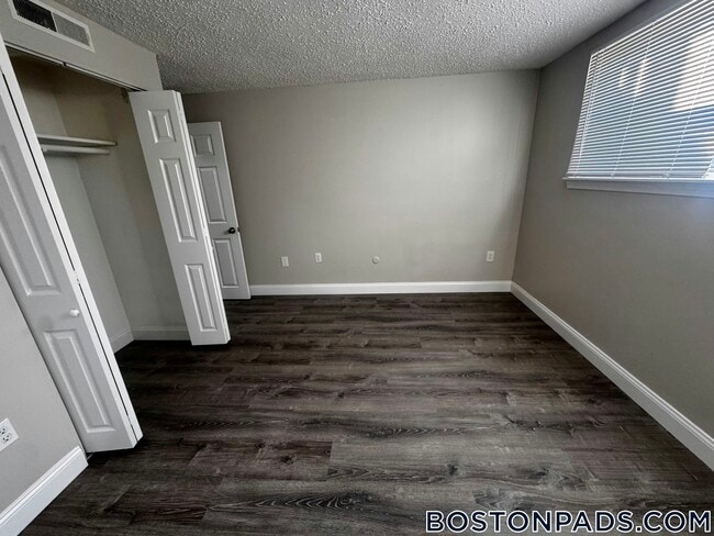 148 Stevens St unit 2, Lowell, MA 01851 - photo 6