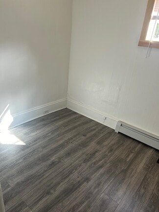 97 Grant St, Bangor, ME 04401