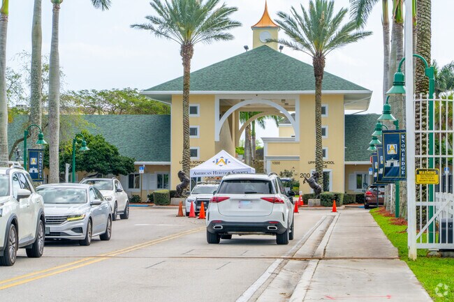 Students and faculty alike find inspiration while walking through American Academy, Palm Beach.