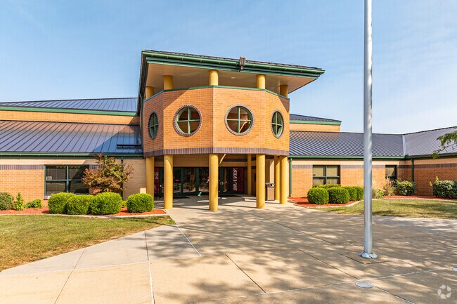 Mt. Zion Intermediate School has an overall Niche grade of B+.