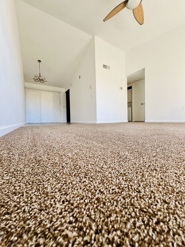461 W Holmes Ave Unit 347, Mesa, AZ 85210