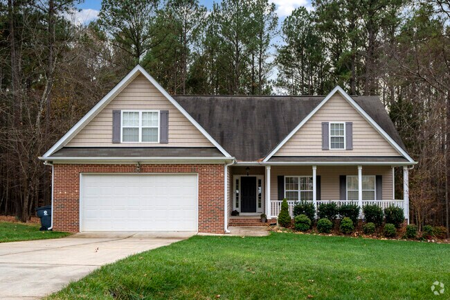 Franklinton has easy access to bigger cities such as Raleigh, Durham, and Chapel Hill.