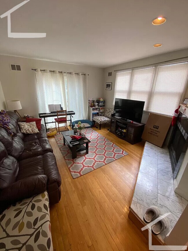 254 Allston St unit 1, Brighton, MA 02135 - photo 2