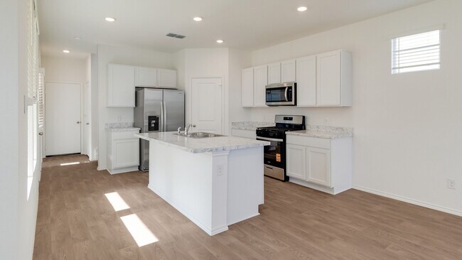 315 Puerto Plata Ave, Bastrop, TX 78602 - photo 6