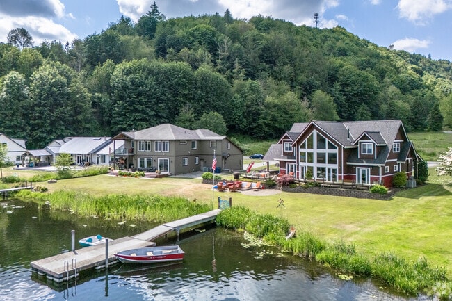 Picture yourself in a waterfront luxury cabin with a private deck in Lake McMurray.