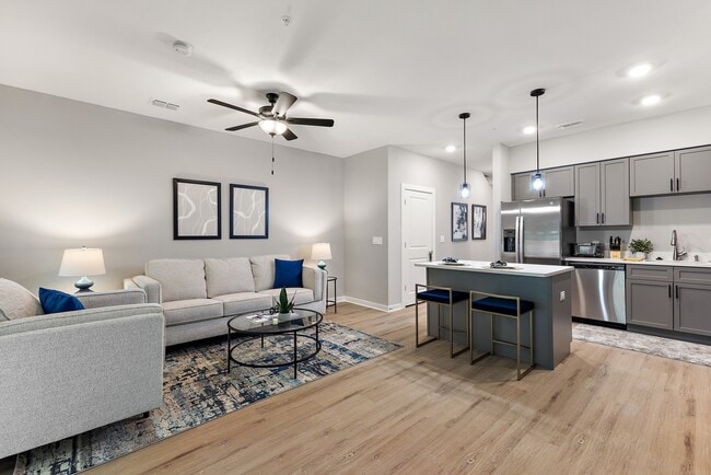 Magnolia at Spring Hill, Spring Hill, FL 34610 - photo 2