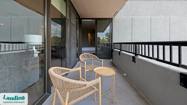 1550 Clarendon Blvd unit 105.1410146, Arlington, VA 22209 - photo 4