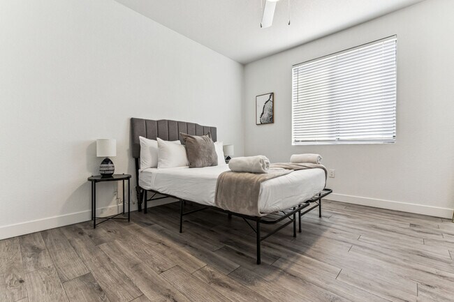 9450 W Cabela Dr unit ID1054664P, Glendale, AZ 85305 - photo 3