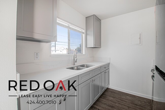 1341 W 37th Place unit 203, Los Angeles, CA 90007 - photo 4