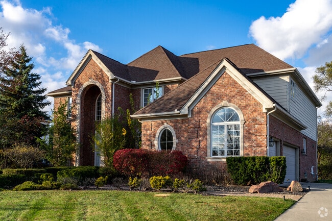 Large mansion-style homes in Troy on average start at around $500,000.