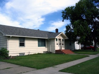 1021-1023 5th St S, Moorhead, MN 56560