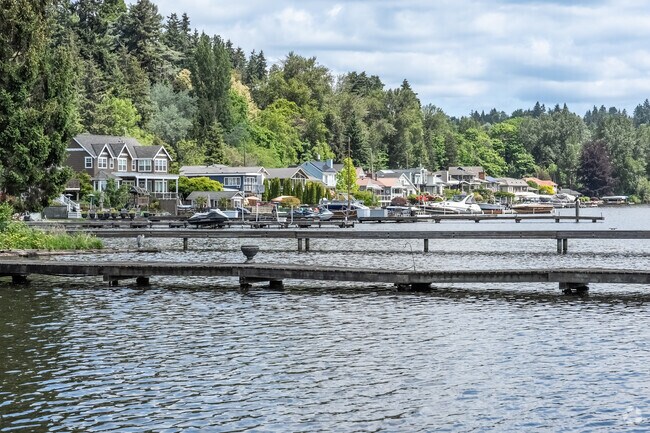 Horizon View combines privacy and lake views only a short drive north of Seattle.