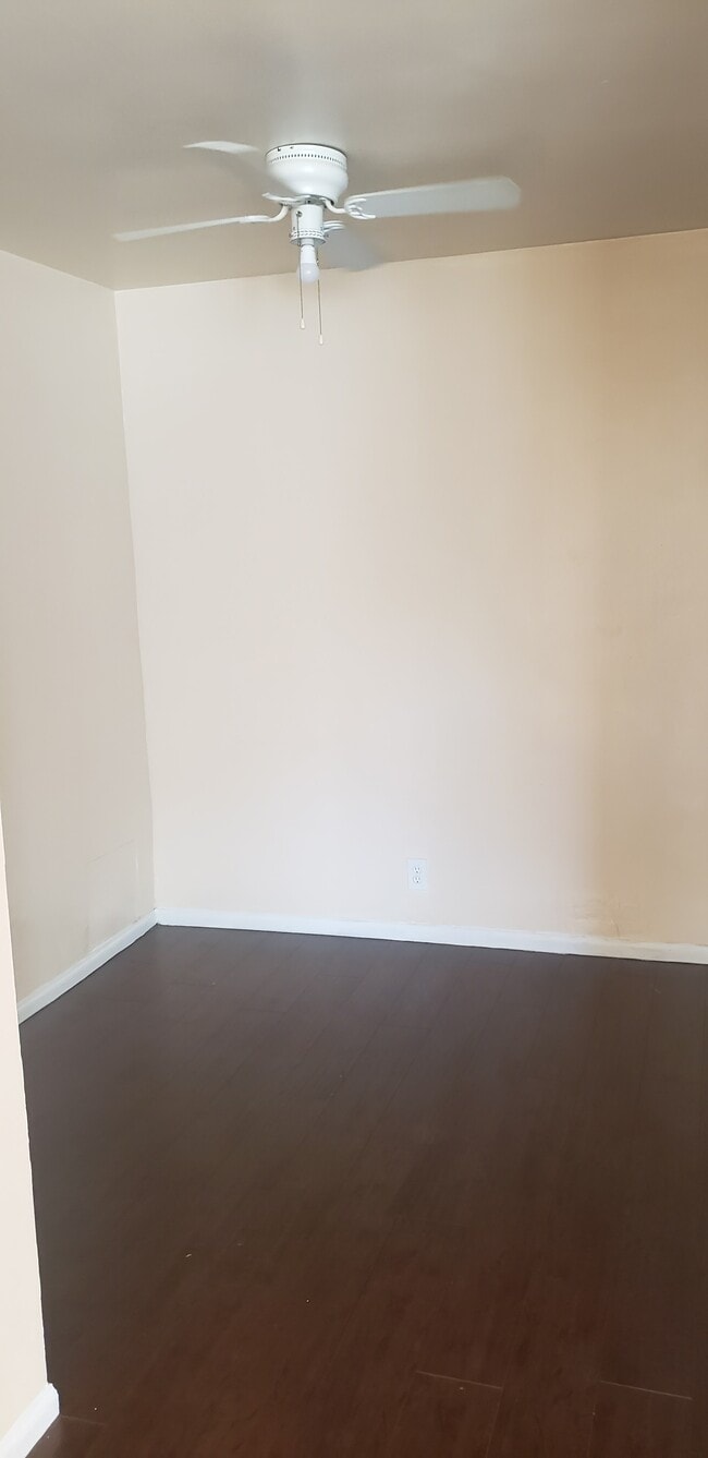 13833 Oxnard St unit 14, Van Nuys, CA 91401 - photo 5