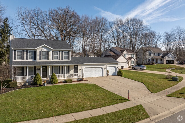 Contemporary homes are plentiful in the Gezon Park neighborhood.