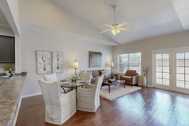 The Atrium, Daphne, AL 36526 - photo 2