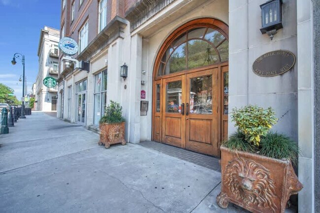 165 W Bay St unit ID1244806P, Savannah, GA 31401 - photo 6