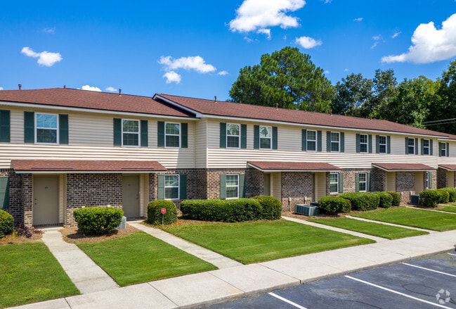 Crown Villas Apartments